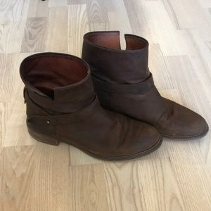 Madewell brown leather boots